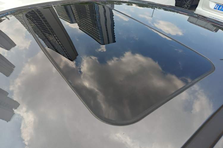 Used GAC Trumpchi EMPOW 2022 270T DCT J16 Galaxy Fighter Edition Roof