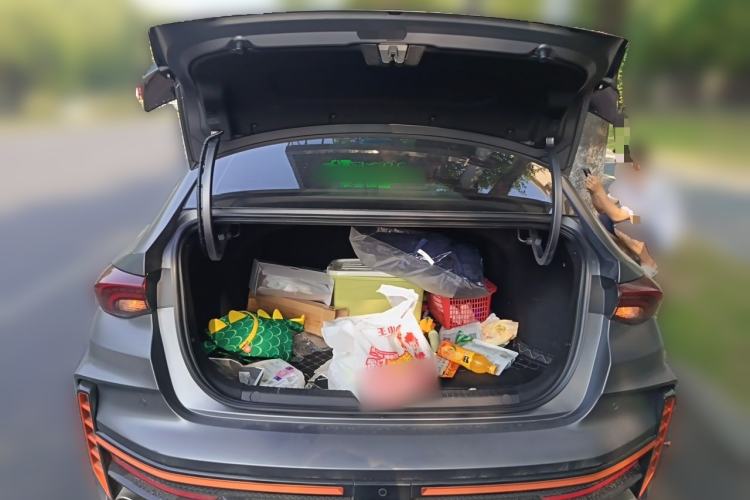 Used GAC Trumpchi EMPOW 2022 270T DCT J16 R-Style Track Edition Trunk