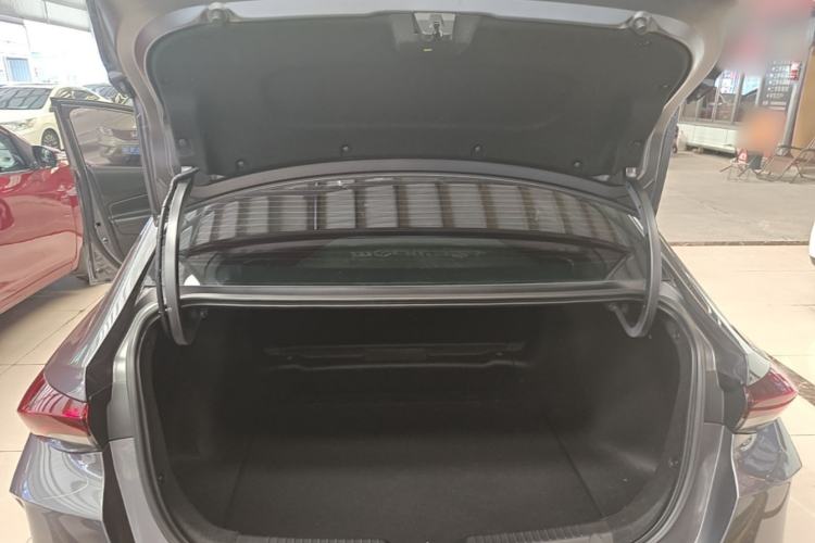 Used GAC Trumpchi EMPOW 2022 270T DCT J16 R-Style Track Edition Trunk