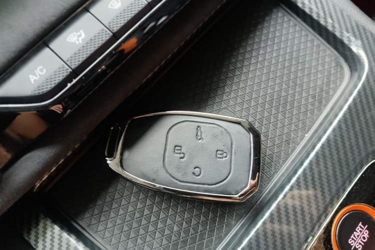 Used GAC Trumpchi EMPOW 2022 270T DCT J16 R-Style Track Edition Vehicle Key