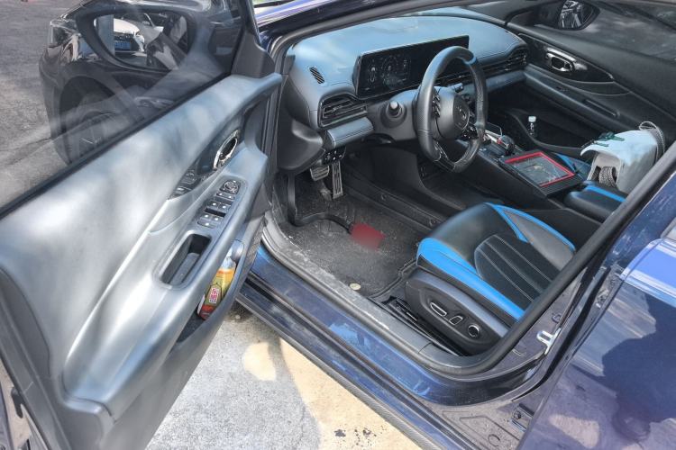 Used GAC Trumpchi EMPOW 2022 270T DCT J16 Galaxy Fighter Edition Driver Seat