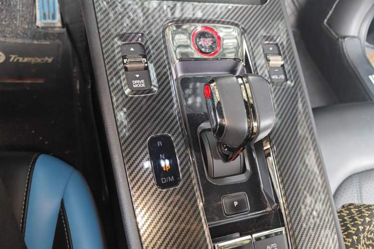 Used GAC Trumpchi EMPOW 2022 270T DCT J16 Galaxy Fighter Edition Gear Lever