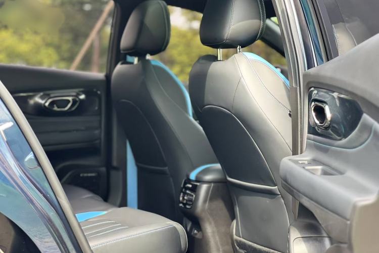 Used GAC Trumpchi EMPOW 2022 270T DCT J16 Galaxy Fighter Edition Interior 7