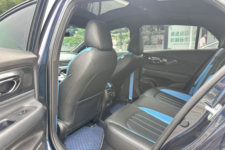 Used GAC Trumpchi EMPOW 2022 270T DCT J16 Galaxy Fighter Edition Interior 7