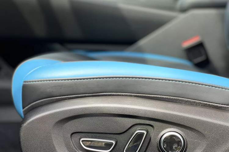 Used GAC Trumpchi EMPOW 2022 270T DCT J16 Galaxy Fighter Edition Interior 8