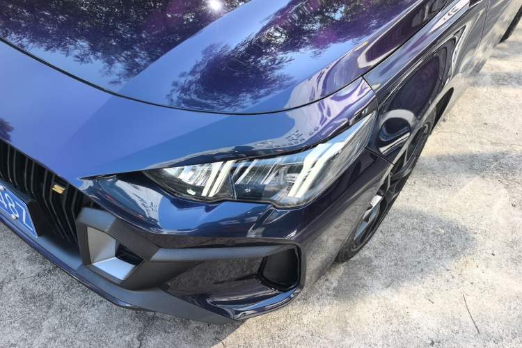 Used GAC Trumpchi EMPOW 2022 270T DCT J16 Galaxy Fighter Edition Left Front Headlight