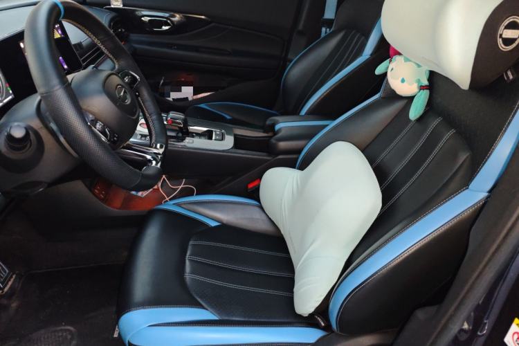 Used GAC Trumpchi EMPOW 2022 270T DCT J16 Galaxy Fighter Edition Left Front Seat
