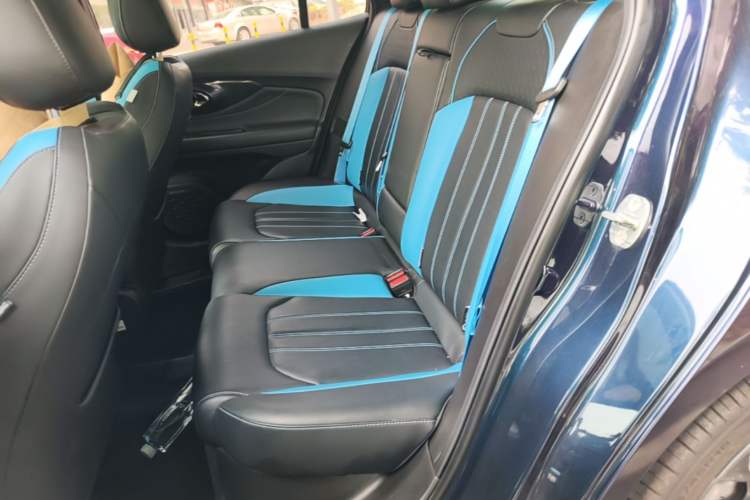 Used GAC Trumpchi EMPOW 2022 270T DCT J16 Galaxy Fighter Edition Left Rear Seat