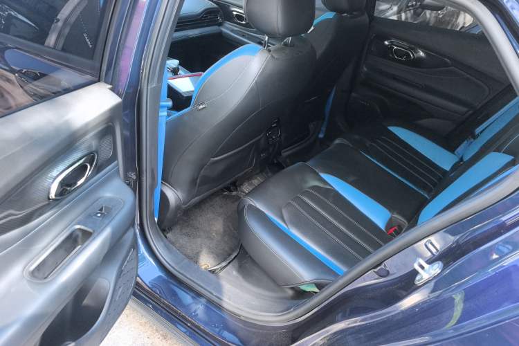 Used GAC Trumpchi EMPOW 2022 270T DCT J16 Galaxy Fighter Edition Left Rear Seat