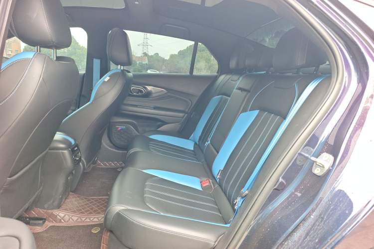 Used GAC Trumpchi EMPOW 2022 270T DCT J16 Galaxy Fighter Edition Left Rear Seat