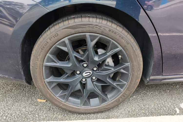 Used GAC Trumpchi EMPOW 2022 270T DCT J16 Galaxy Fighter Edition Right Rear Wheel Hub
