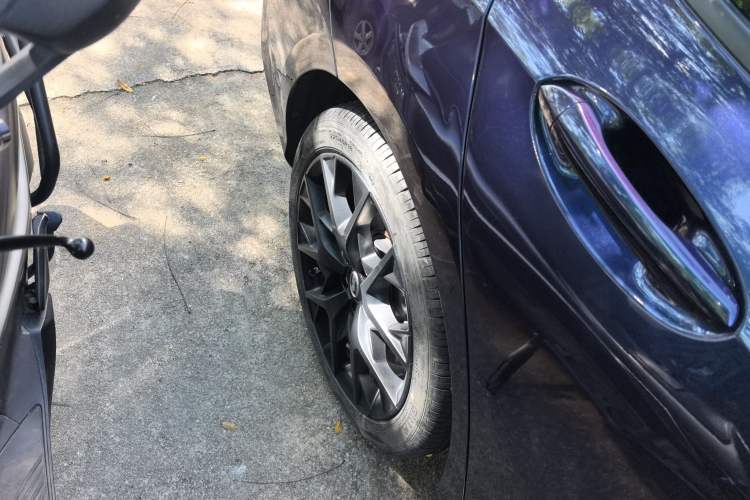Used GAC Trumpchi EMPOW 2022 270T DCT J16 Galaxy Fighter Edition Right Rear Wheel Hub