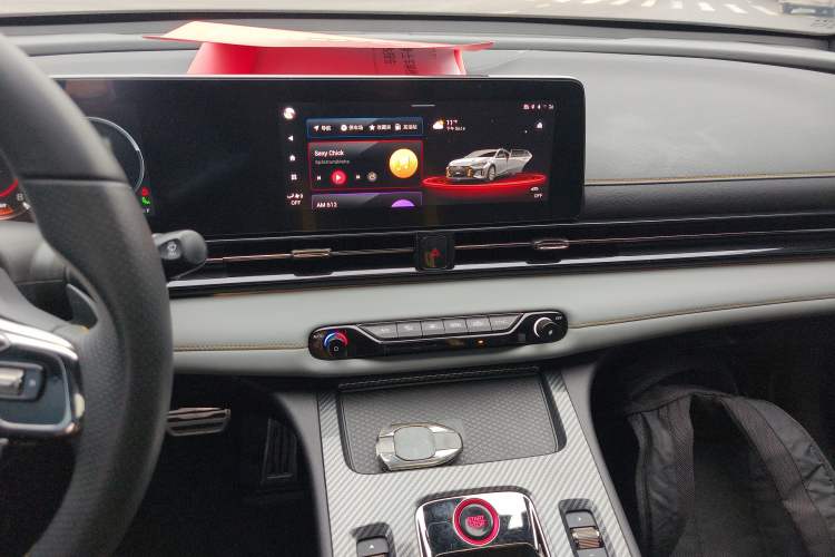 Used GAC Trumpchi EMPOW 2022 270T DCT J16 R-Style Track Edition Audio And AC Panel