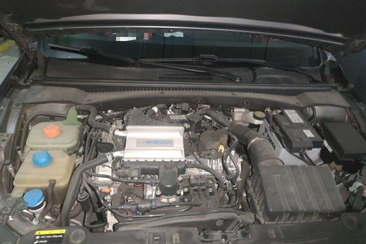 Used GAC Trumpchi EMPOW 2022 270T DCT J16 R-Style Track Edition Engine Bay