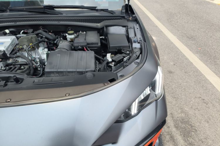Used GAC Trumpchi EMPOW 2022 270T DCT J16 R-Style Track Edition Engine Bay Left