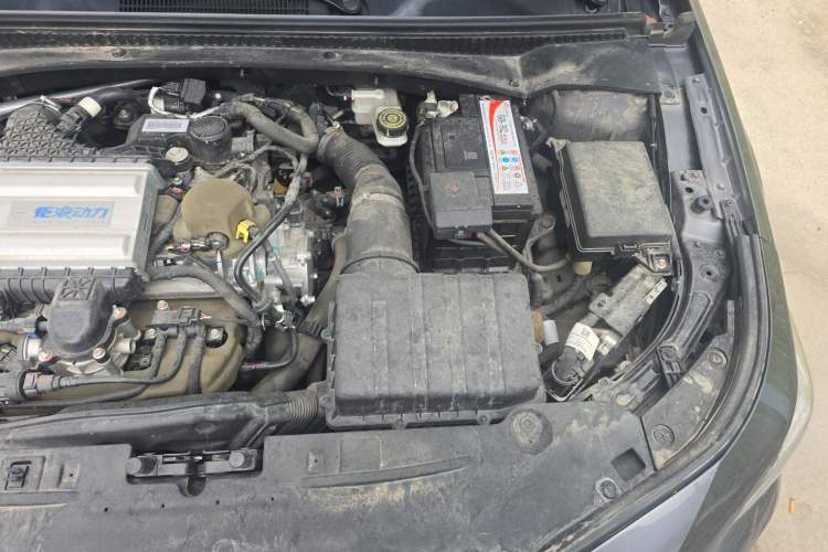 Used GAC Trumpchi EMPOW 2022 270T DCT J16 R-Style Track Edition Engine Bay Left