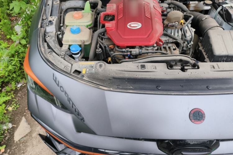 Used GAC Trumpchi EMPOW 2022 270T DCT J16 R-Style Track Edition Engine Bay Right