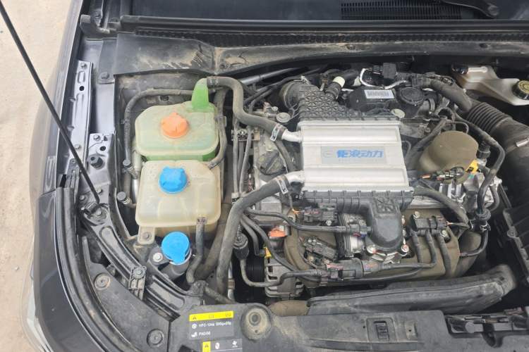 Used GAC Trumpchi EMPOW 2022 270T DCT J16 R-Style Track Edition Engine Bay Right