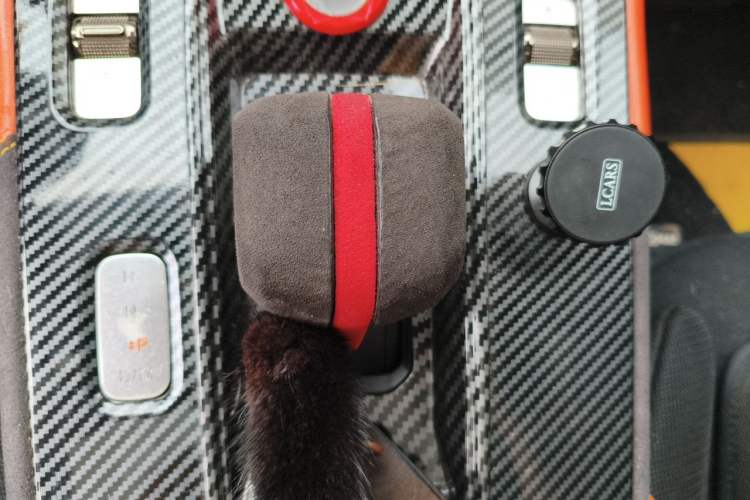 Used GAC Trumpchi EMPOW 2022 270T DCT J16 R-Style Track Edition Gear Lever