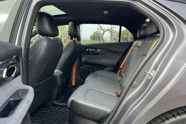 Used GAC Trumpchi EMPOW 2022 270T DCT J16 R-Style Track Edition Interior 4