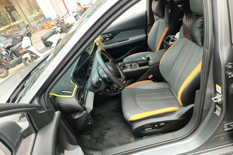 Used GAC Trumpchi EMPOW 2022 270T DCT J16 R-Style Track Edition Left Front Seat