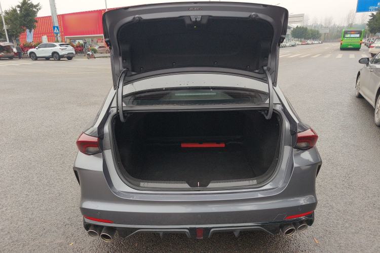 Used GAC Trumpchi EMPOW 2022 270T DCT J16 R-Style Track Edition Trunk