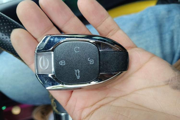 Used GAC Trumpchi EMPOW 2022 270T DCT J16 Galaxy Fighter Edition Vehicle Key