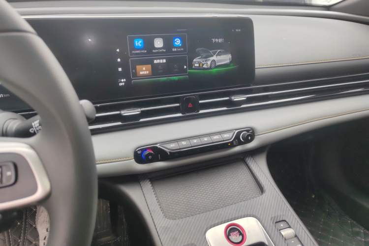 Used GAC Trumpchi EMPOW 2022 270T DCT J16 R-Style Track Edition Audio And AC Panel