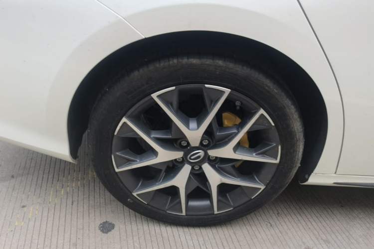 Used GAC Trumpchi EMPOW 2022 270T DCT J16 R-Style Track Edition Exterior 5