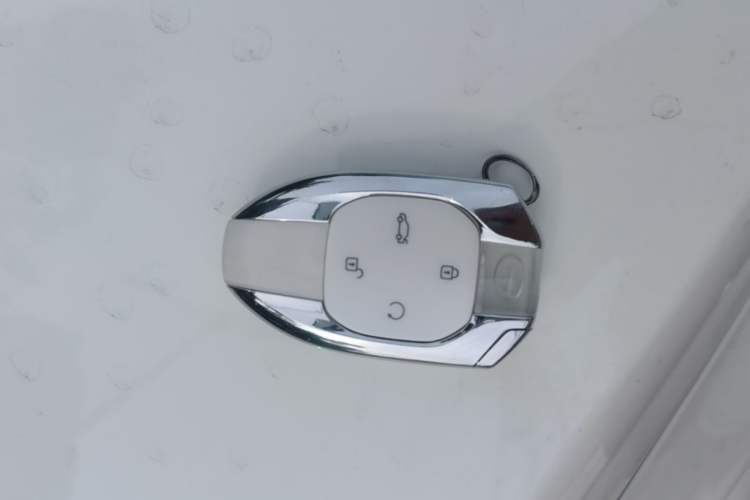 Used GAC Trumpchi EMPOW 2022 270T DCT J16 R-Style Track Edition Interior 1
