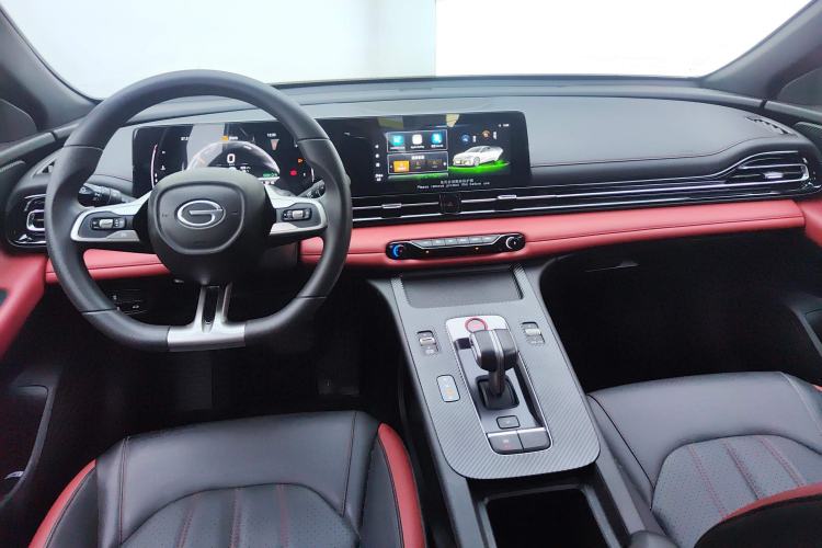 Used GAC Trumpchi EMPOW 2023 Shadow Leopard H High-Energy Hybrid Edition Center Console