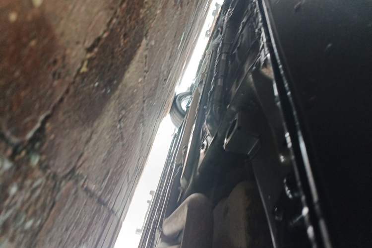 Used GAC Trumpchi EMPOW 2023 270T DCT J16 Version Chassis Rear Left