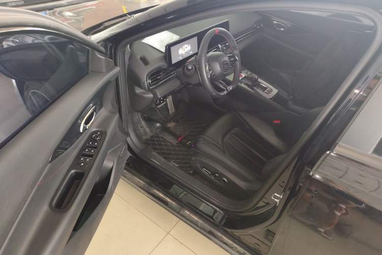 Used GAC Trumpchi EMPOW 2023 270T DCT J16 Version Driver Seat