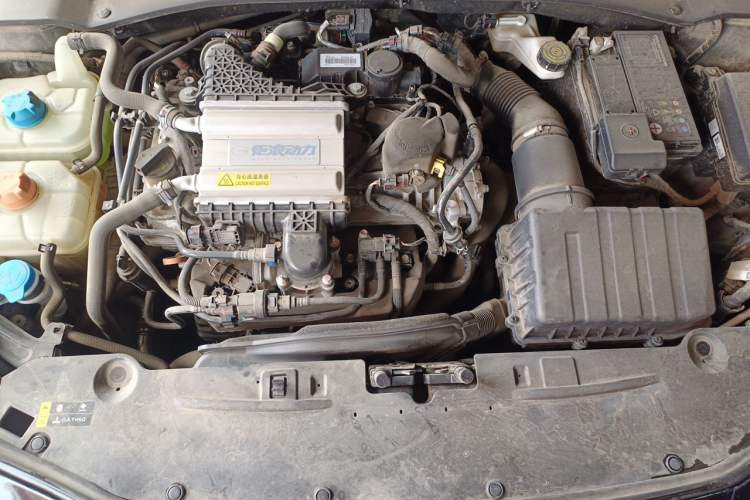 Used GAC Trumpchi EMPOW 2023 270T DCT J16 Version Engine Bay