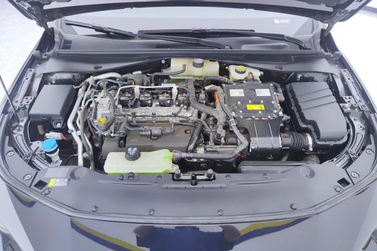 Used GAC Trumpchi EMPOW 2023 Shadow Leopard H High-Energy Hybrid Edition Engine Bay