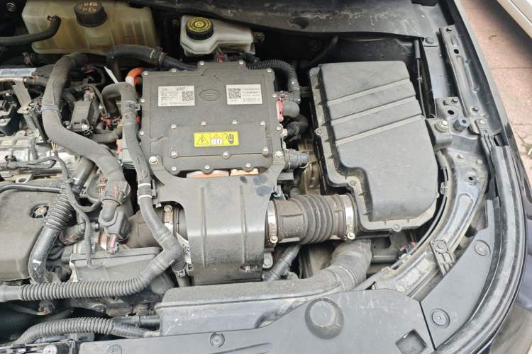 Used GAC Trumpchi EMPOW 2023 Shadow Leopard H High-Energy Hybrid Edition Engine Bay Left