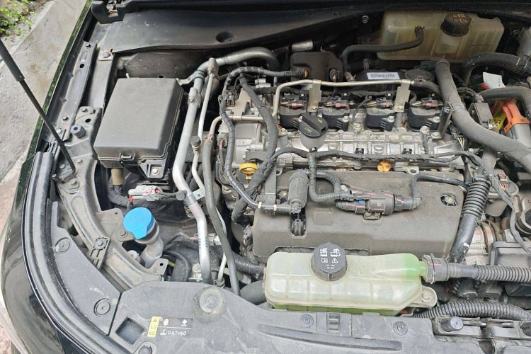 Used GAC Trumpchi EMPOW 2023 Shadow Leopard H High-Energy Hybrid Edition Engine Bay Right