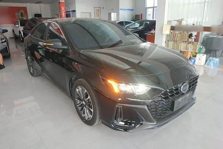 Used GAC Trumpchi EMPOW 2023 Shadow Leopard H High-Energy Hybrid Edition Front Right 45 Deg