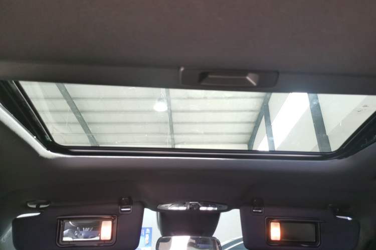 Used GAC Trumpchi EMPOW 2023 270T DCT J15 Version Headliner