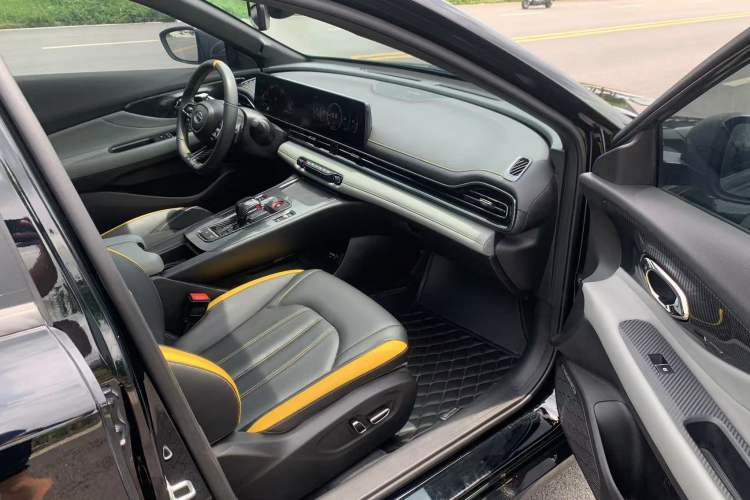 Used GAC Trumpchi EMPOW 2023 270T DCT J16 Version Interior 5