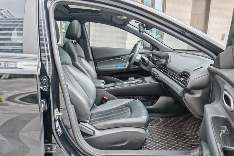 Used GAC Trumpchi EMPOW 2023 Shadow Leopard H High-Energy Hybrid Edition Interior 9