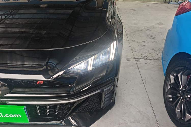 Used GAC Trumpchi EMPOW 2023 400T Automatic R PRO Left Front Headlight