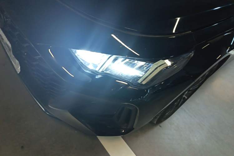 Used GAC Trumpchi EMPOW 2023 Shadow Leopard H High-Energy Hybrid Edition Left Front Headlight