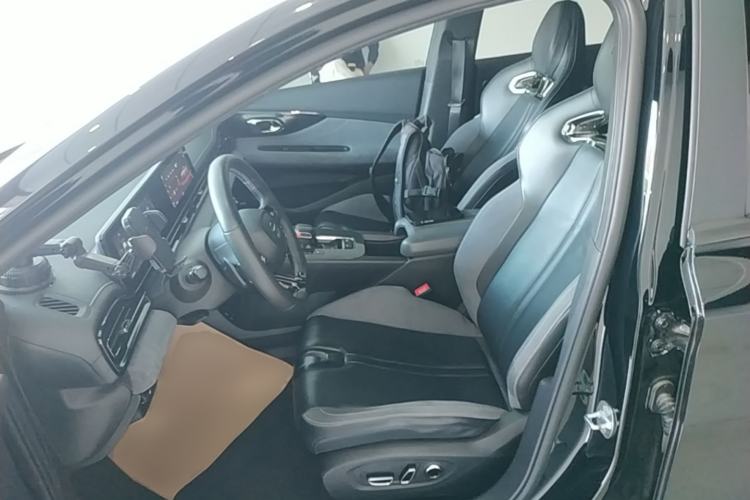 Used GAC Trumpchi EMPOW 2023 400T Automatic R MAX Left Front Seat