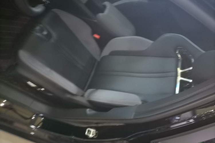 Used GAC Trumpchi EMPOW 2023 400T Automatic R PRO Left Front Seat