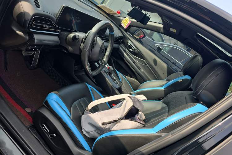 Used GAC Trumpchi EMPOW 2023 270T DCT J15 Version Left Front Seat