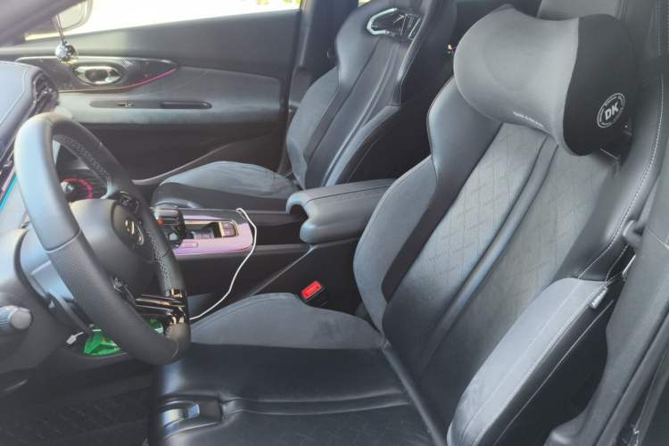 Used GAC Trumpchi EMPOW 2023 400T Automatic R PRO Left Front Seat