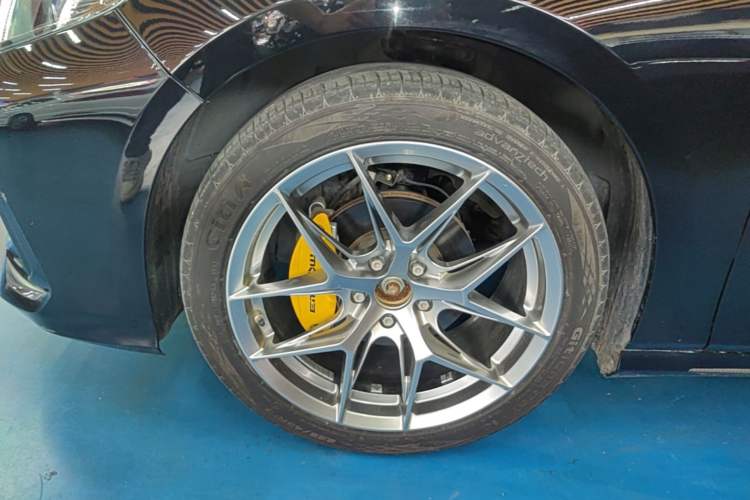 Used GAC Trumpchi EMPOW 2023 270T DCT J15 Version Left Front Wheel Hub