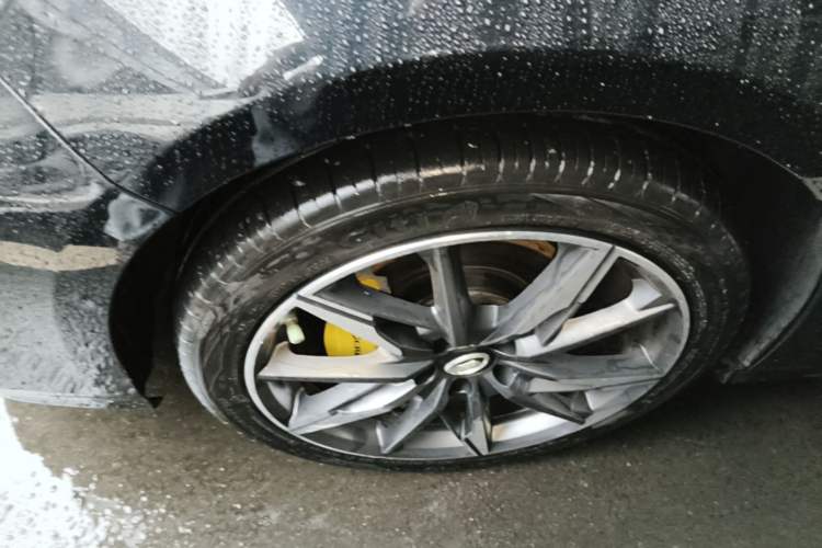 Used GAC Trumpchi EMPOW 2023 270T DCT J15 Version Left Front Wheel Hub