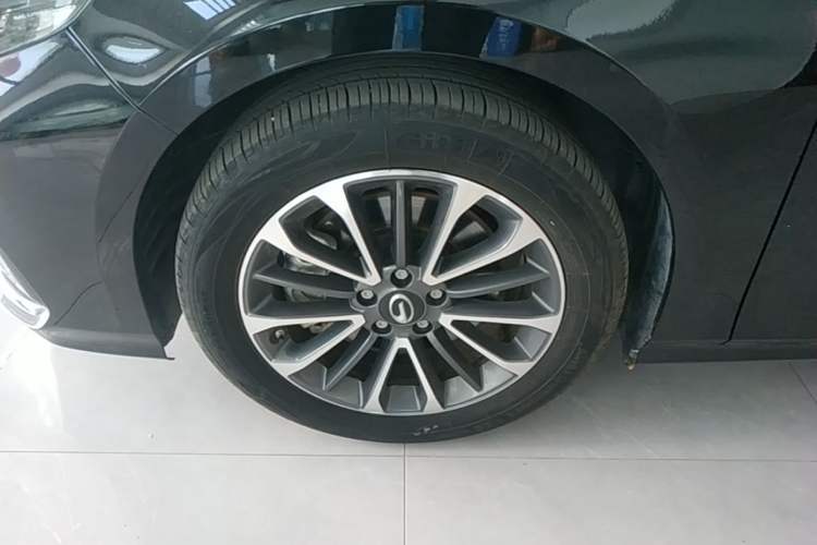 Used GAC Trumpchi EMPOW 2023 Shadow Leopard H High-Energy Hybrid Edition Left Front Wheel Hub